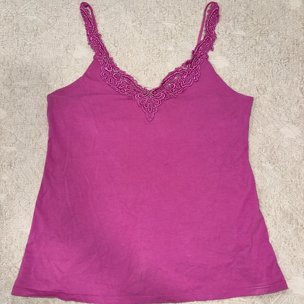 3/$15  New York and‎ Company Camisole with Lace size M